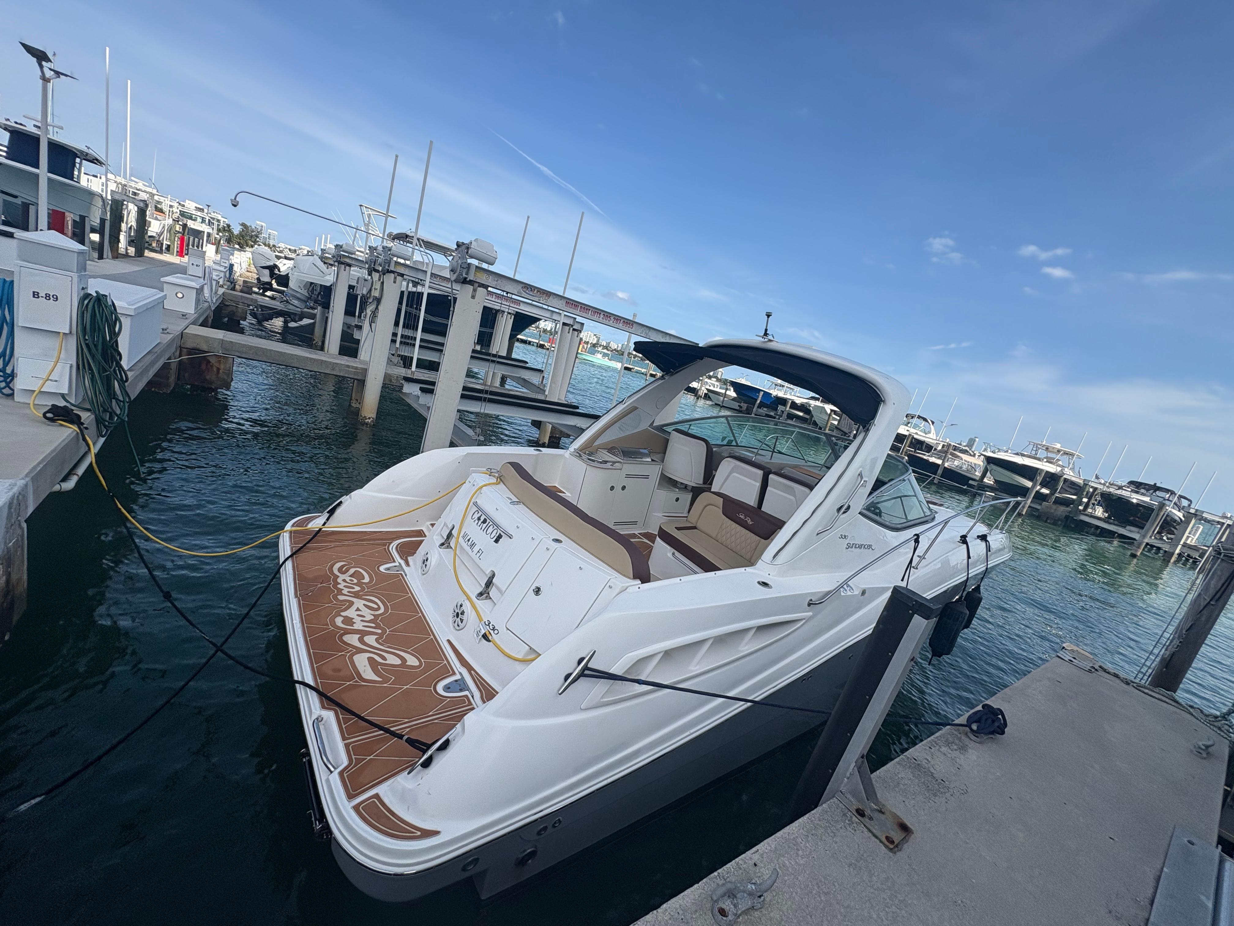 2008 Sea Ray Sundancer 330