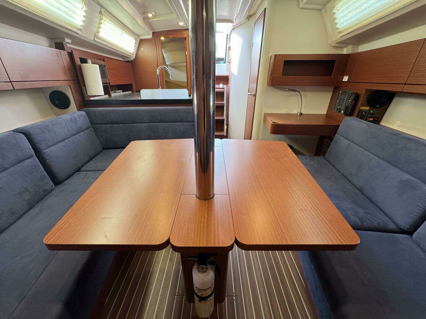 2018 Hanse 348 - Image 40