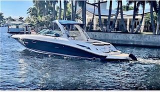2014 Sea Ray 300 SLX