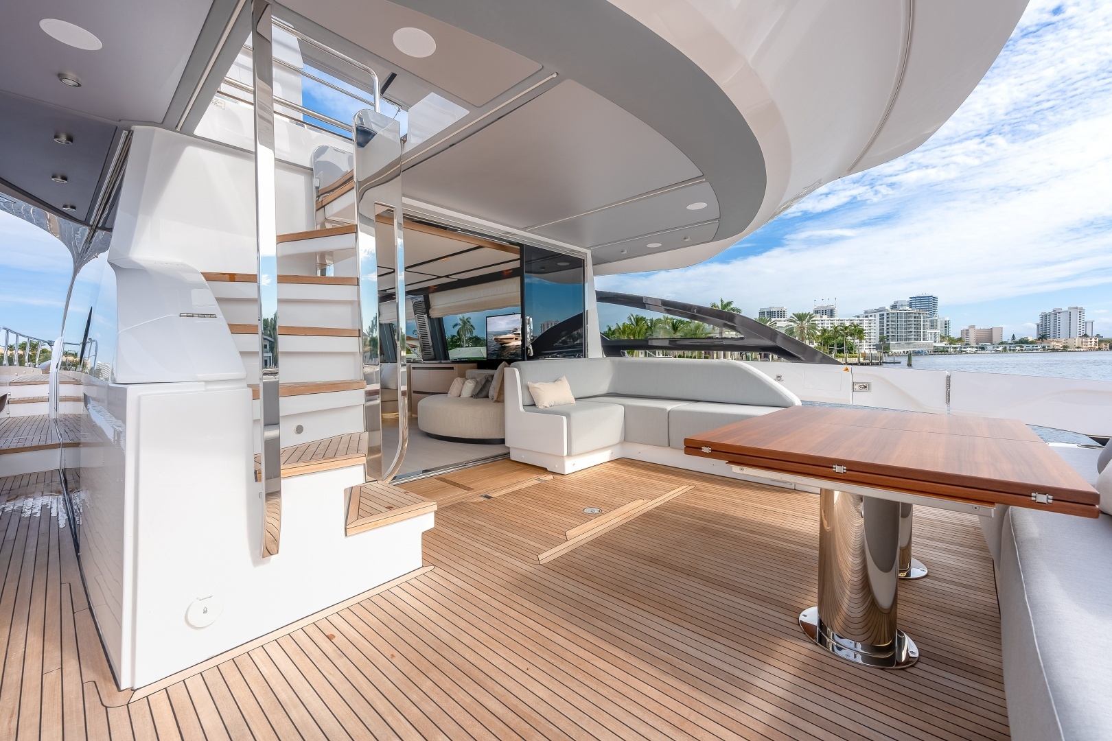 2024 Azimut S8 - Image 14