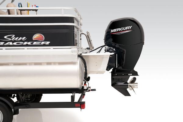 2025 Sun Tracker SportFish 22 DLX - 78