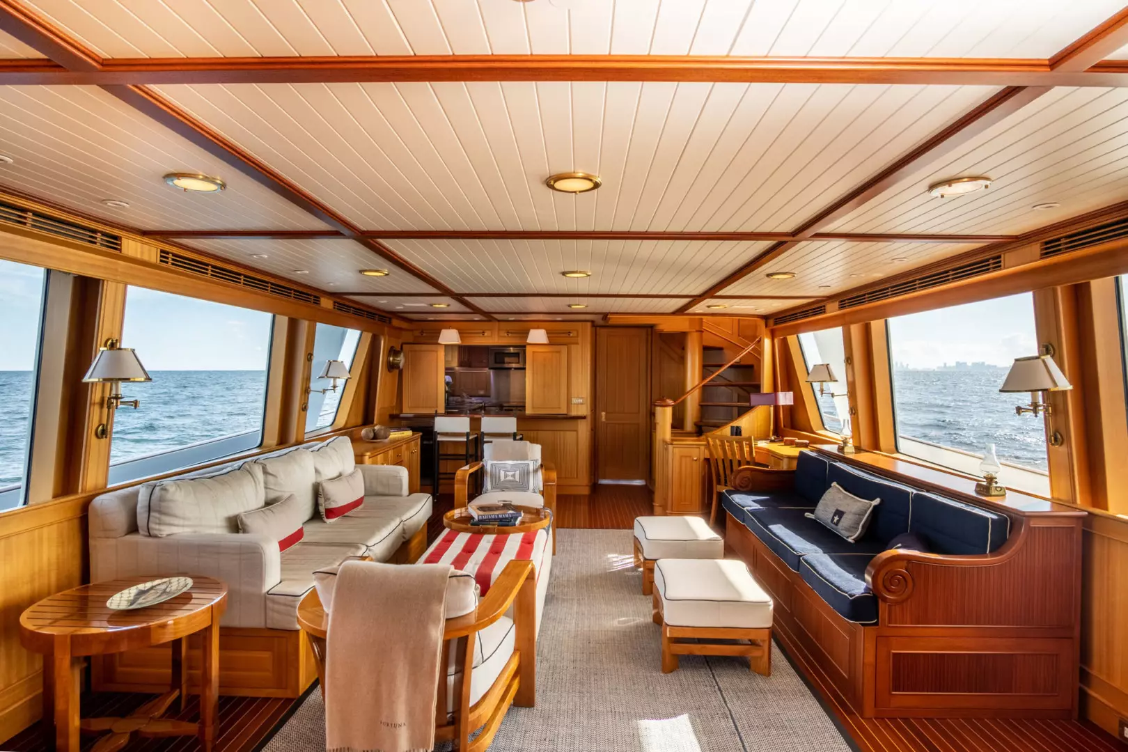 1999 Palmer Johnson Motor Yacht - Image 3