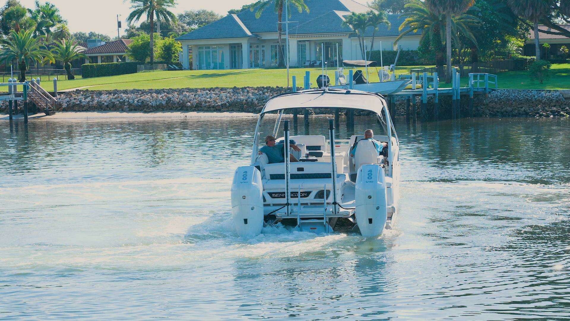 2024 Bennington QSBAX2 Swingback - Image 36
