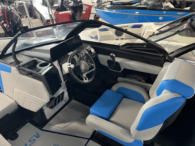 2025 Malibu Wakesetter 25 LSV - 16