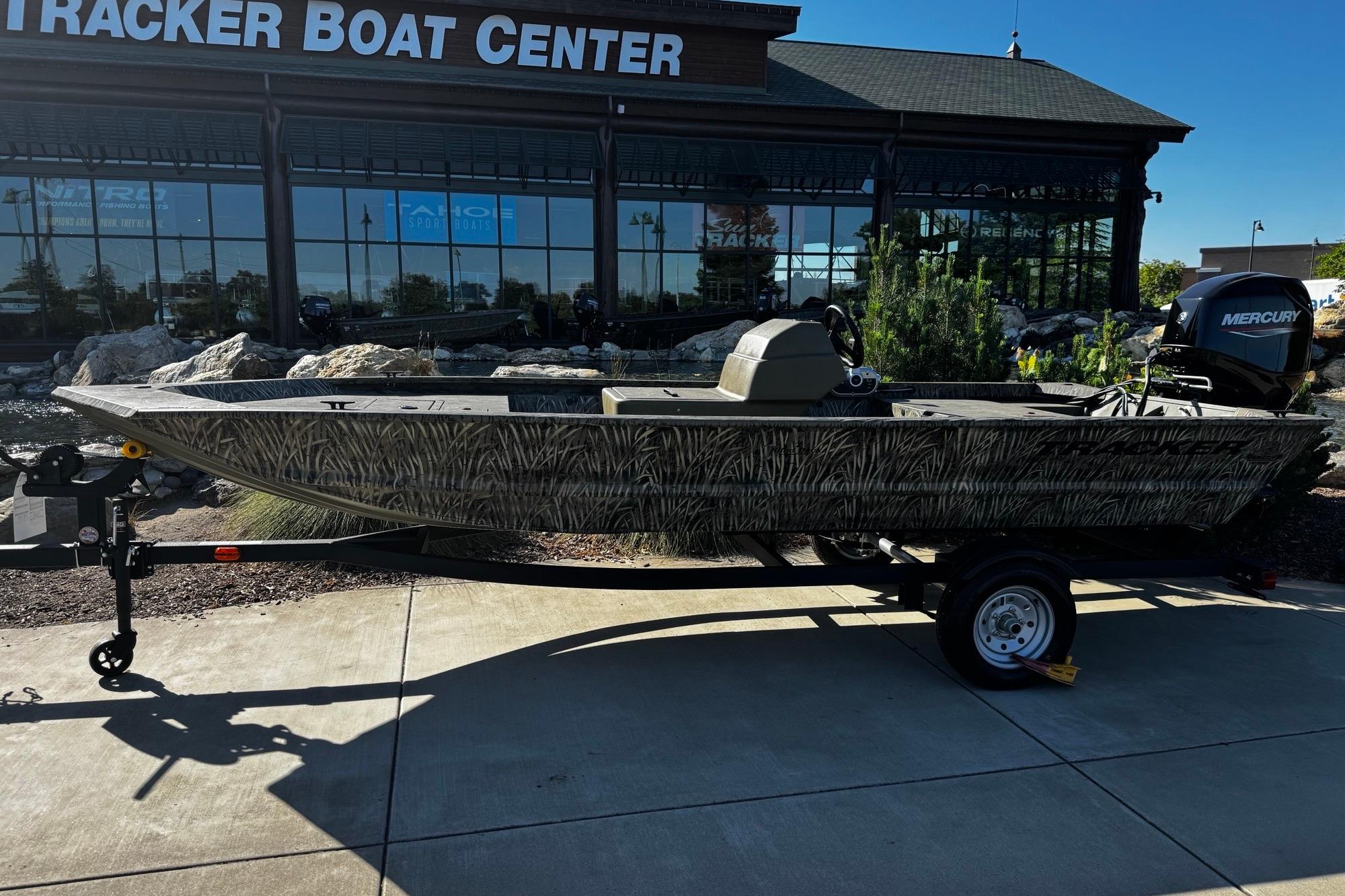 2026 Tracker Grizzly 1648 SC
