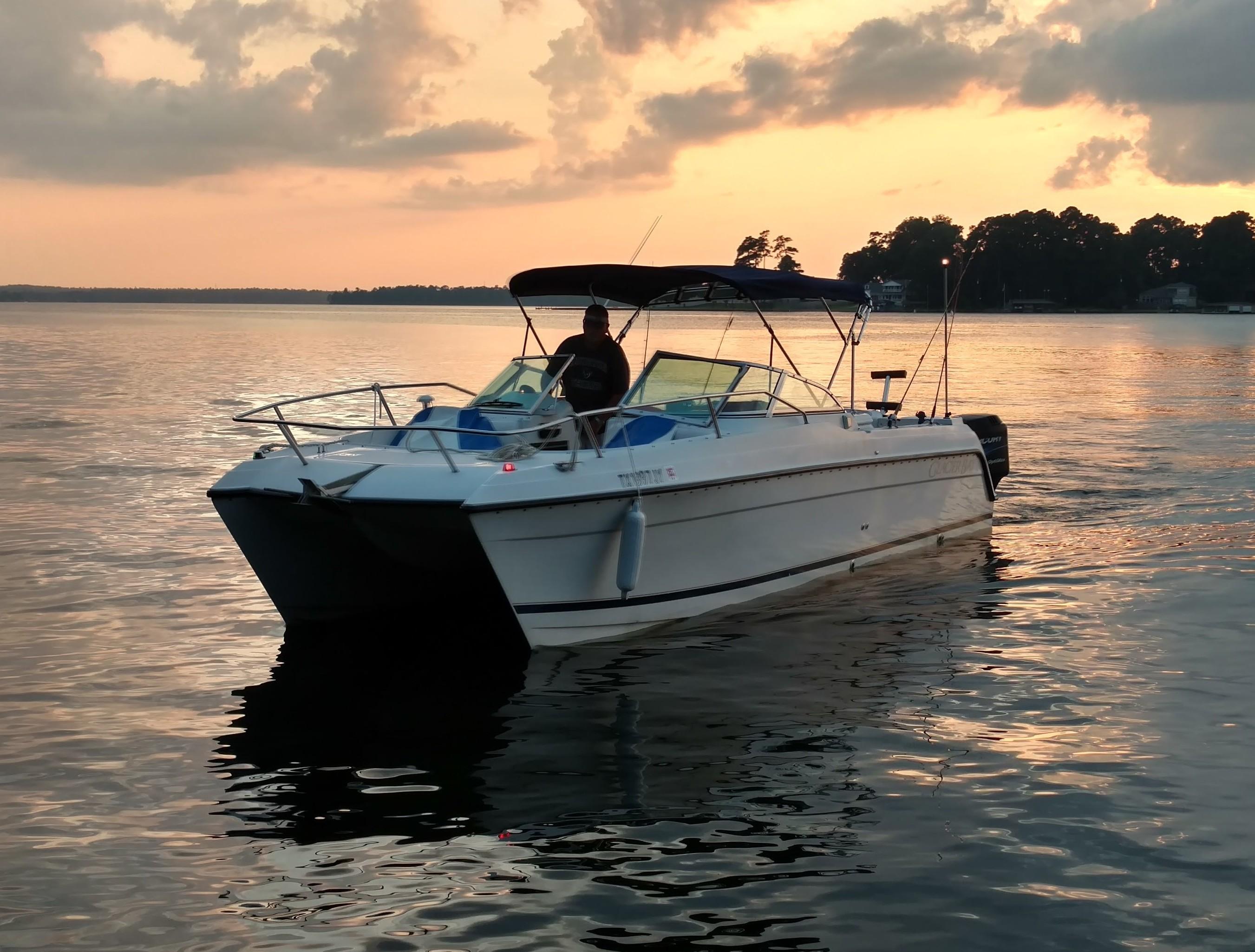 2000 Glacier Bay 2640 Renegade