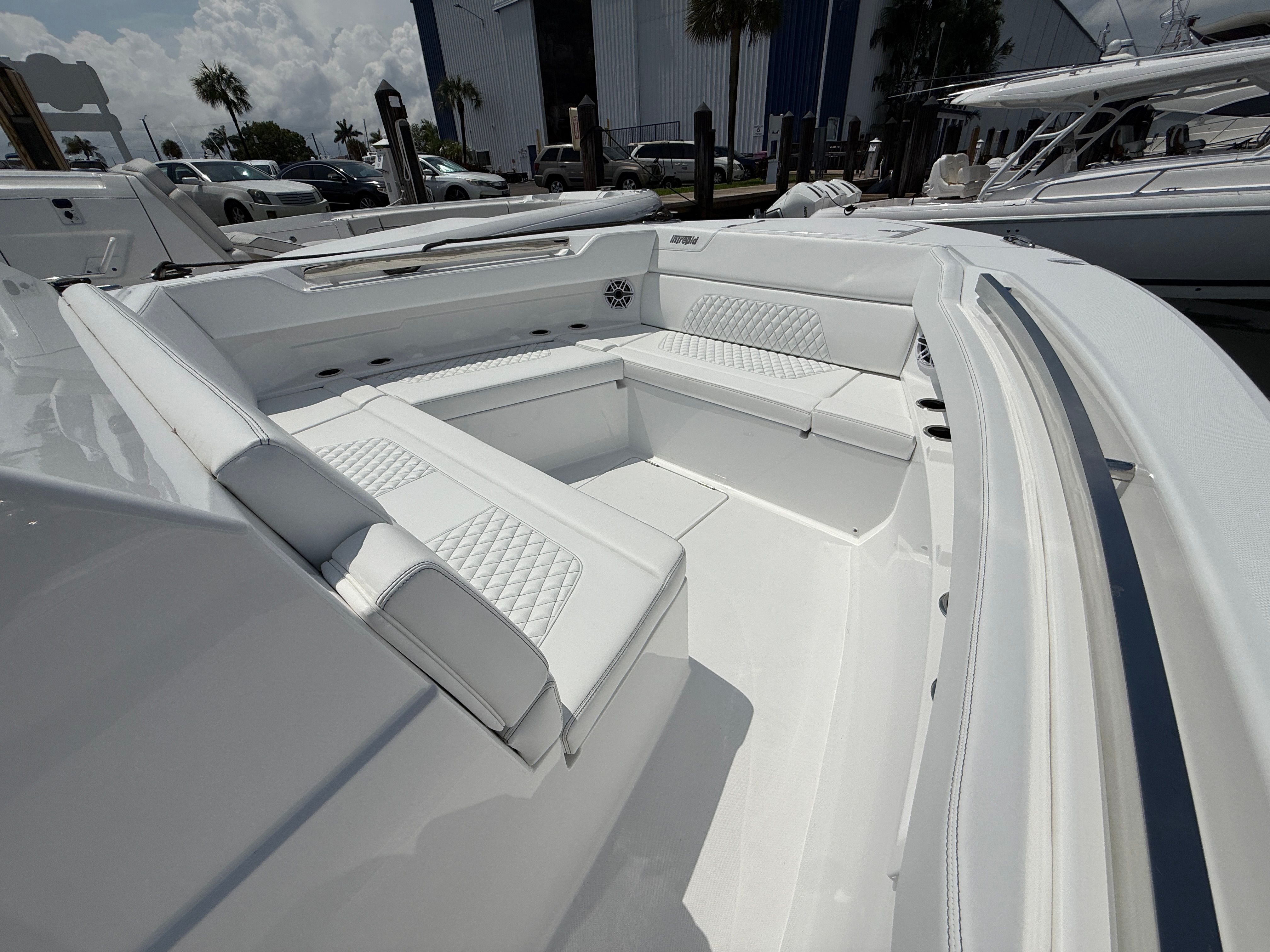 2026 Intrepid 35 PANACEA - 26