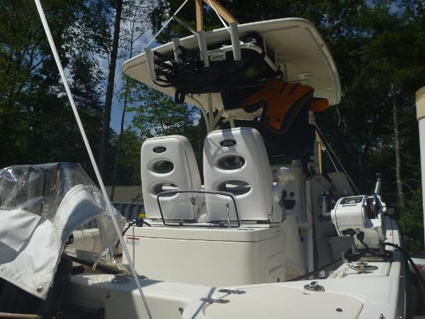 2017 Mako 234 Center Console - 12