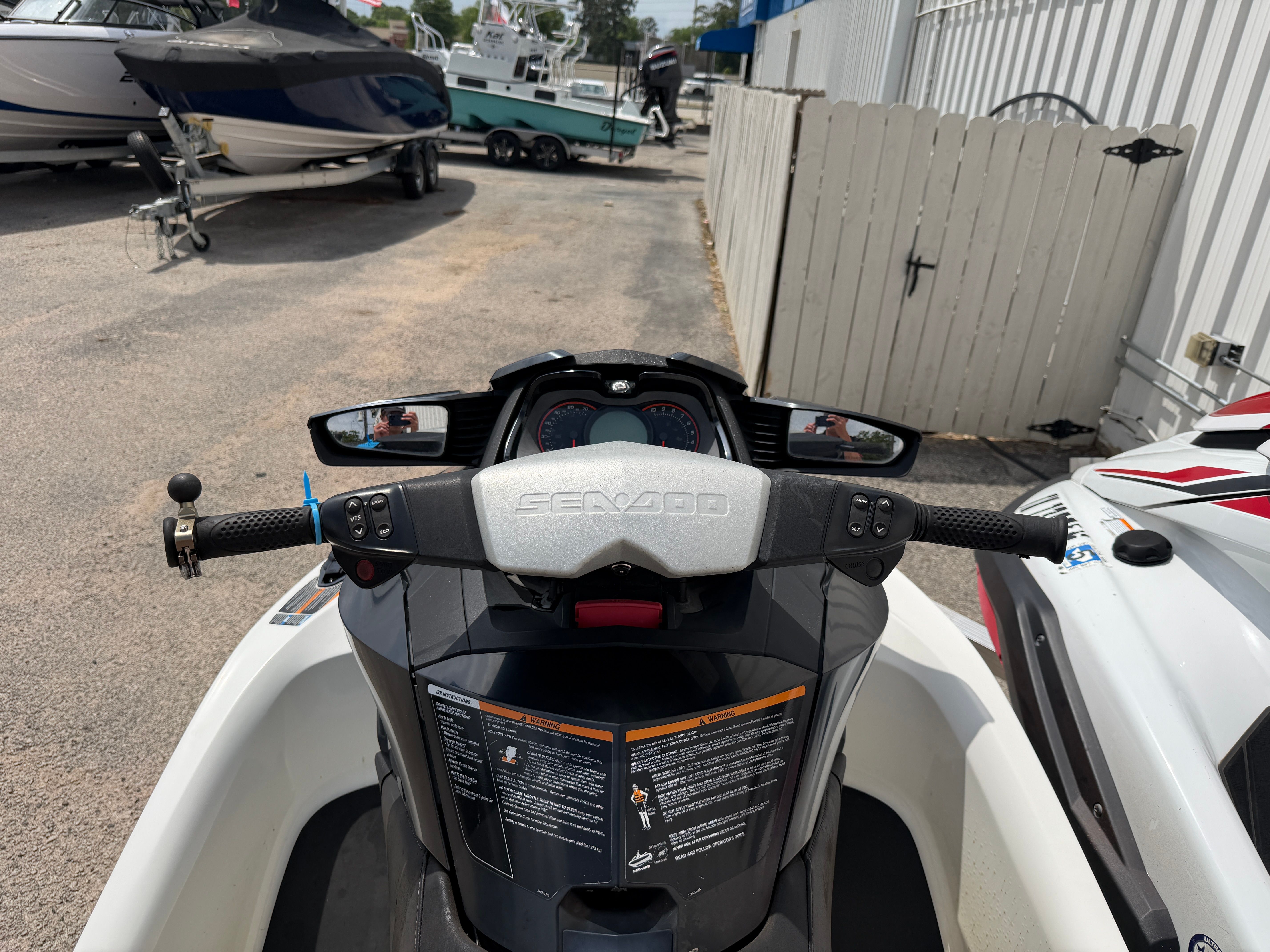 2019 YAMAHA FX CRUISER SVHO - Image 7