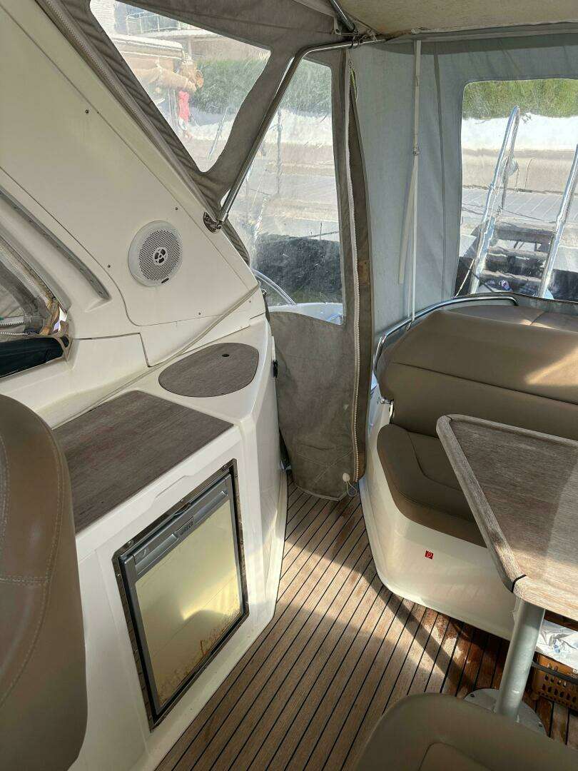 2013 Bavaria Sport 35 - Image 7