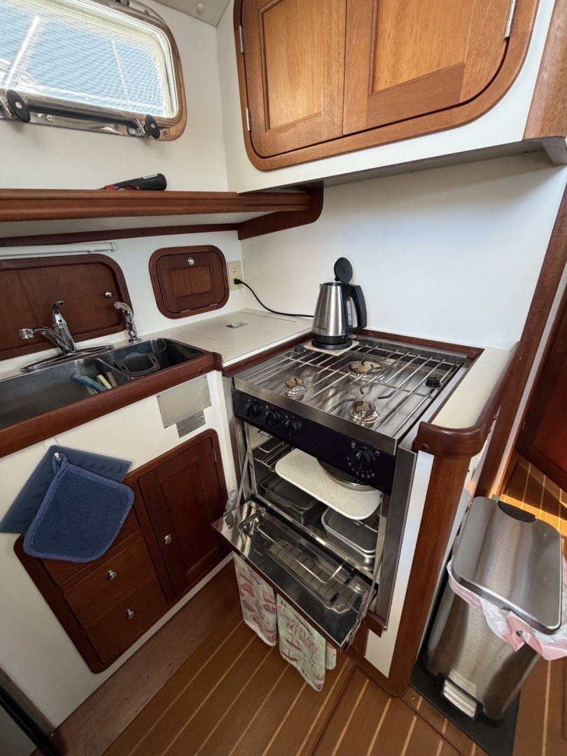 2003 Legacy Express - Image 21