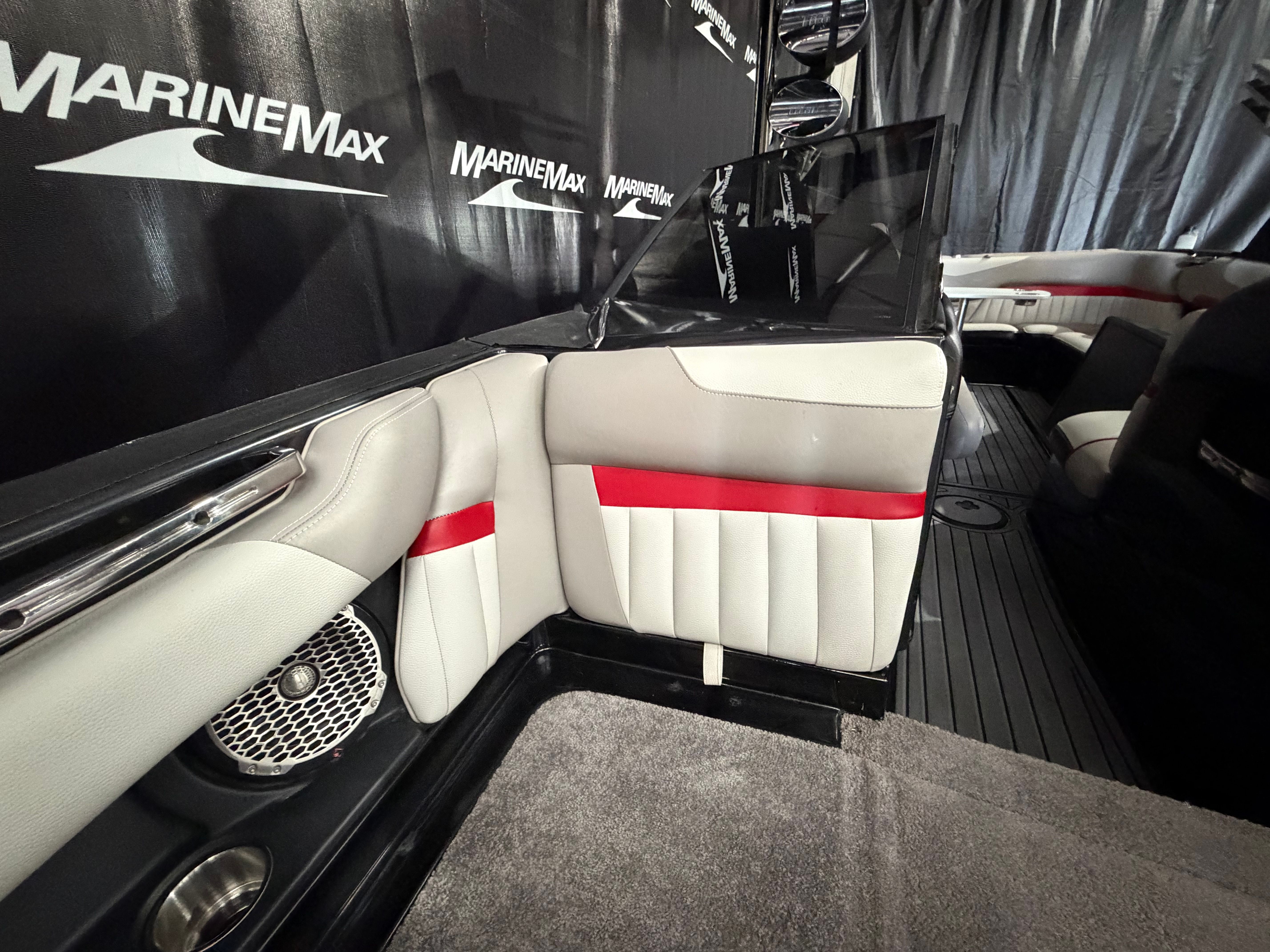 2014 Malibu Wakesetter 24 MXZ - 45