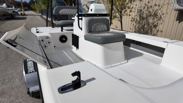 2026 Spyder FX19 Vapor - 23