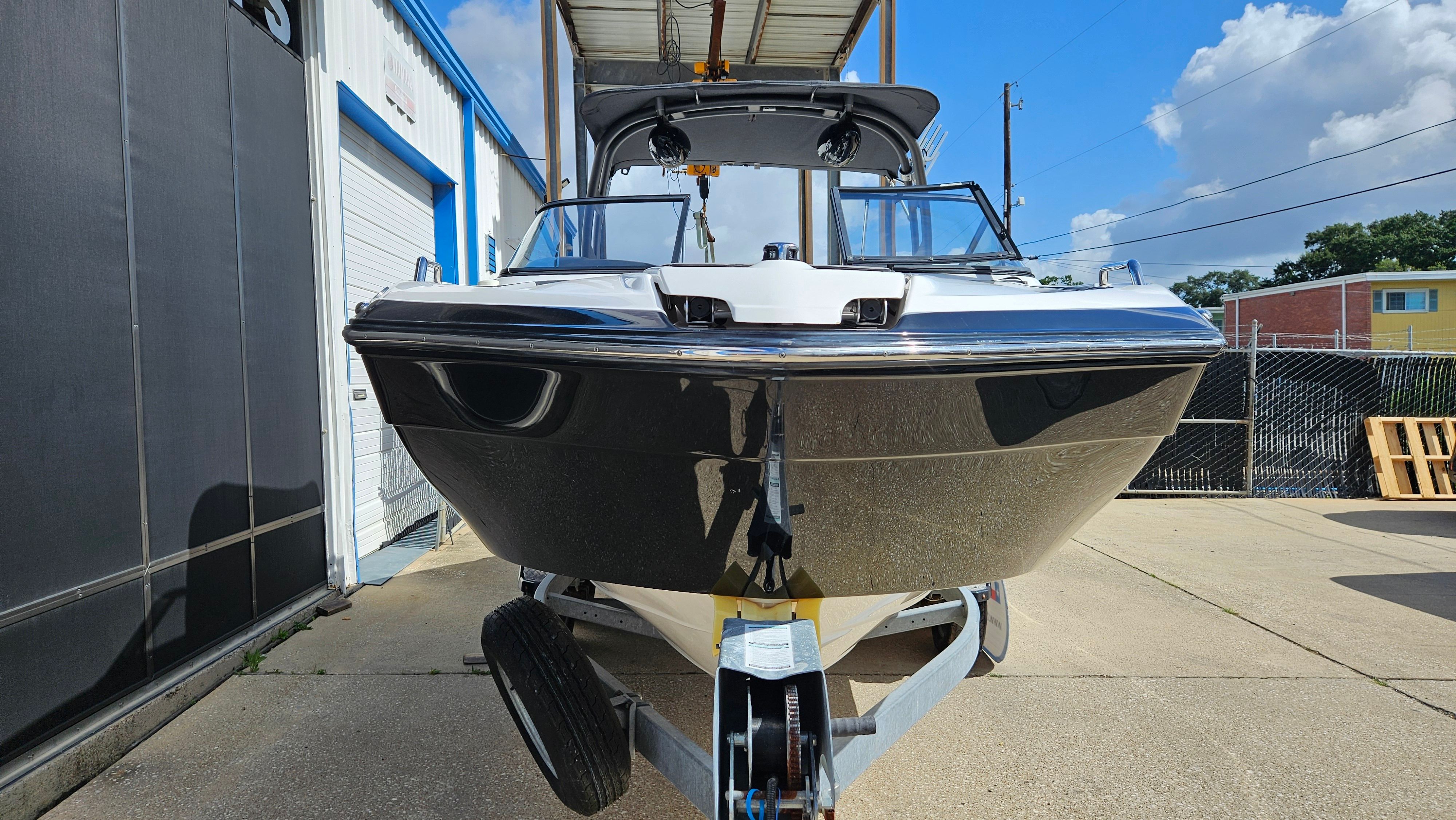 2018 YAMAHA AR240 - Image 3
