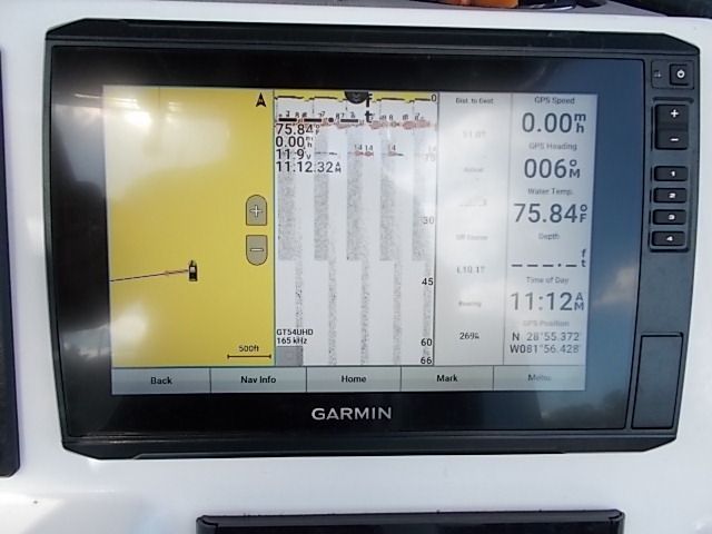 2018 Yamaha Boats 190 FSH Deluxe - 31