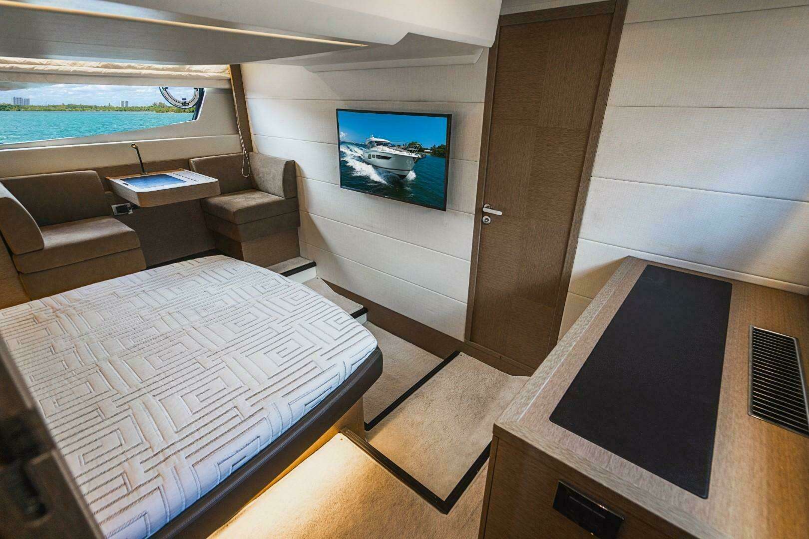 2018 Prestige 500S - Image 47
