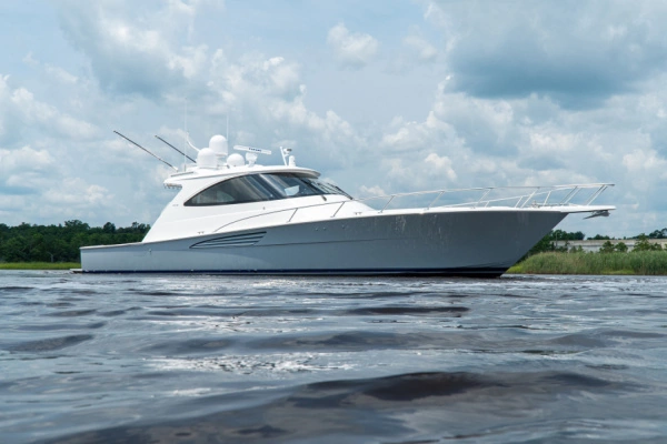 2027 Viking 54 Sport Coupe