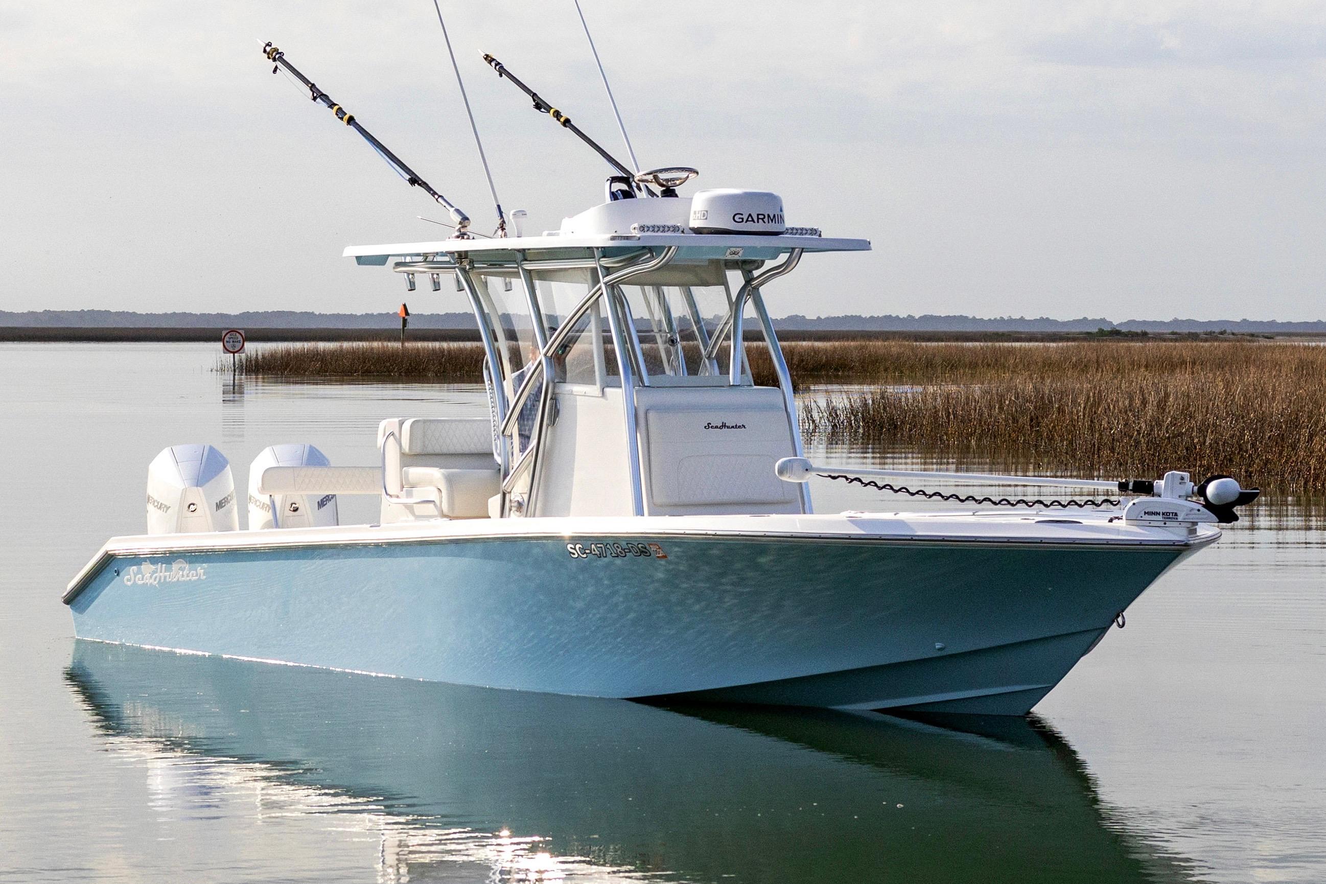 2021 SeaHunter 28 Floridian