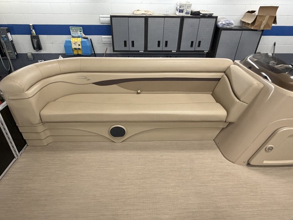 2018 Bennington 21SL - 11