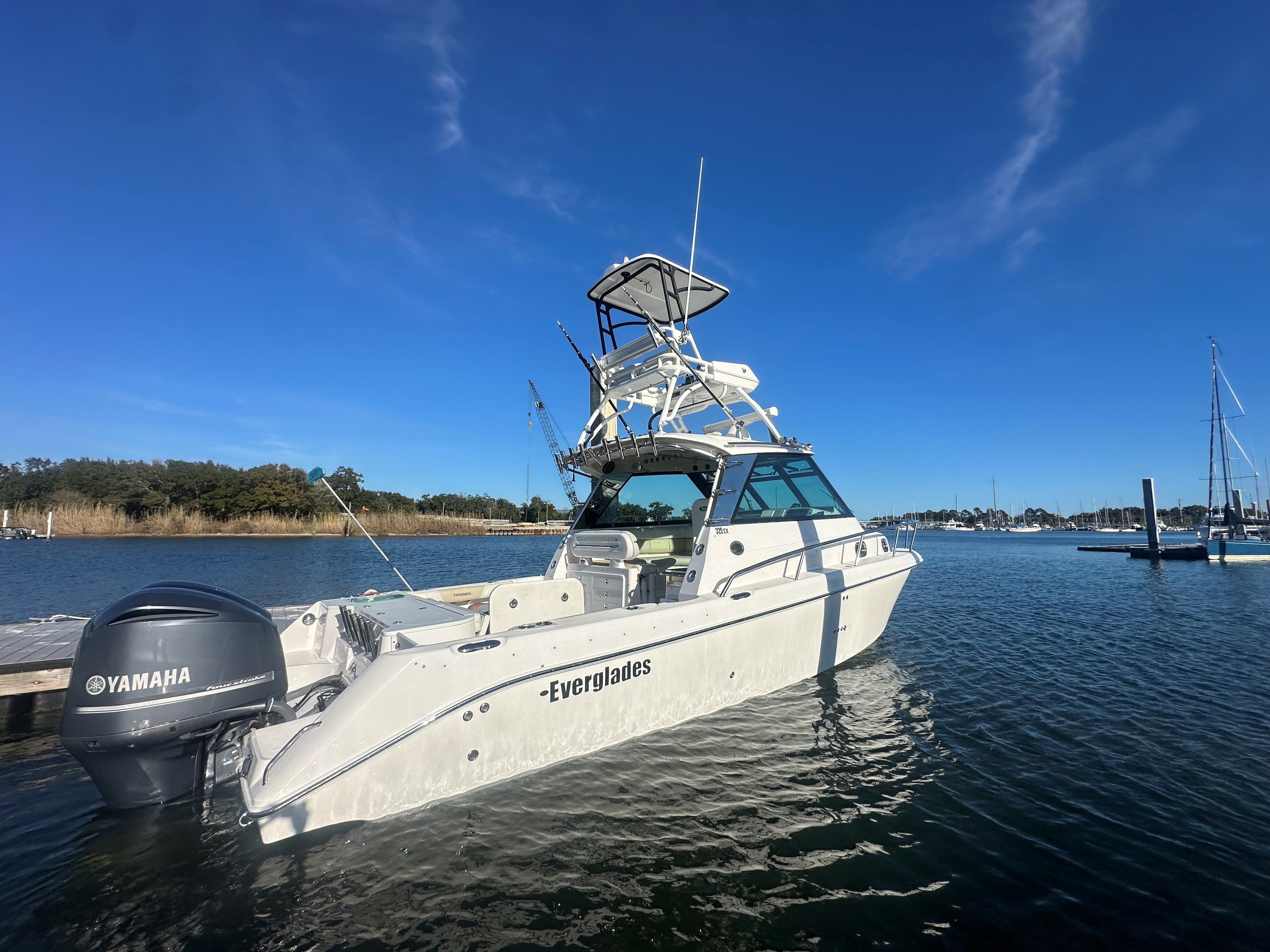 2015 EVERGLADES 320 EX - Image 6