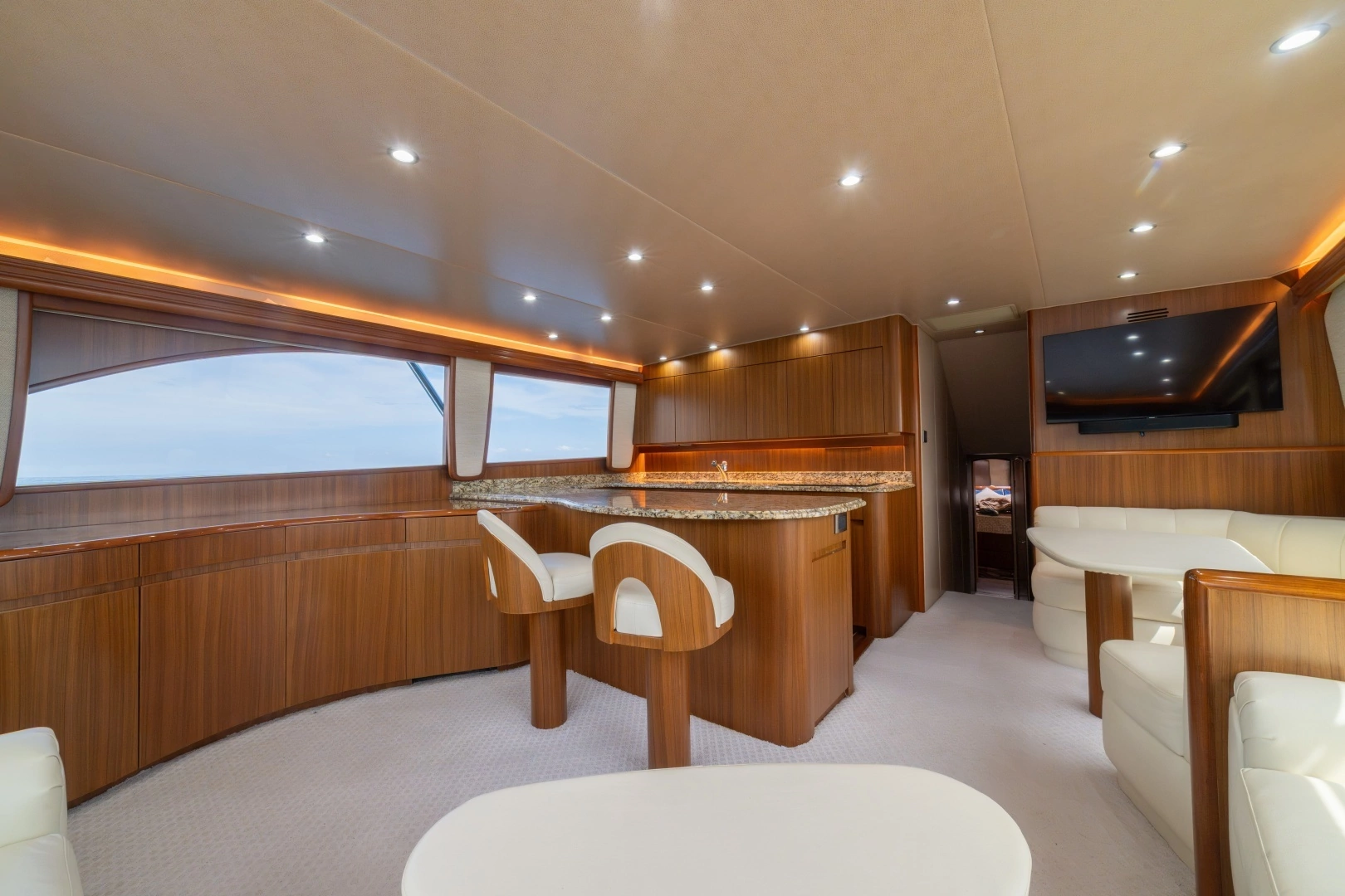 2012 Viking 60 Convertible - Image 23