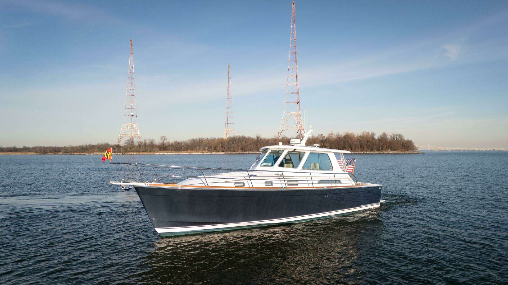 2009 Sabre 42 Hard Top Express - Image 5