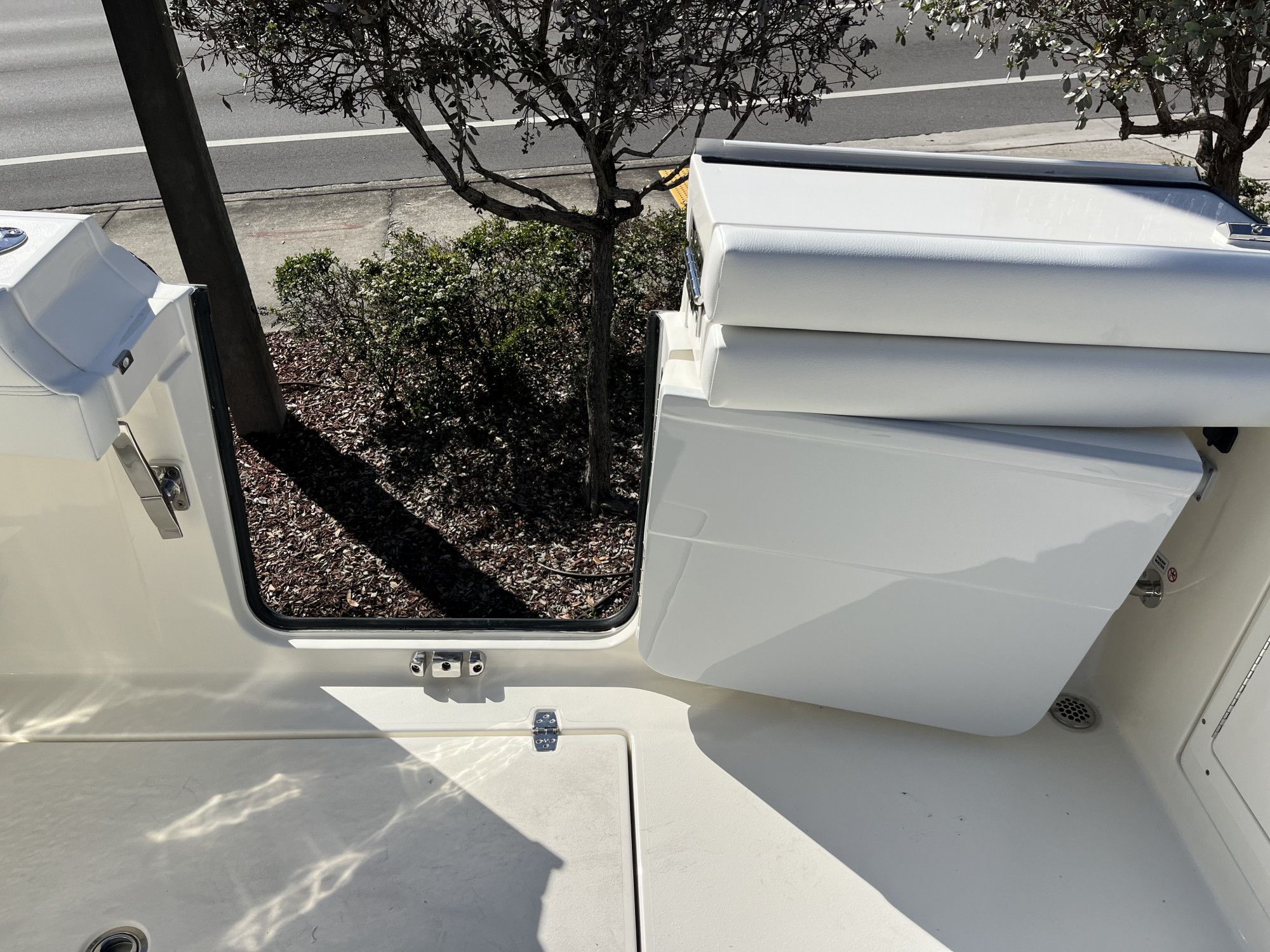 2026 Cobia 350 Center Console - 45