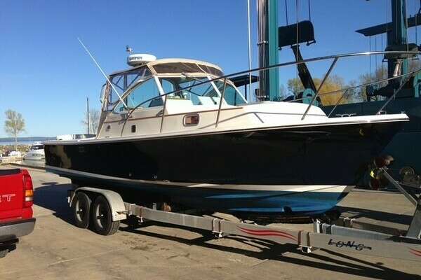 2005 Hunt Yachts 25 Surfhunter