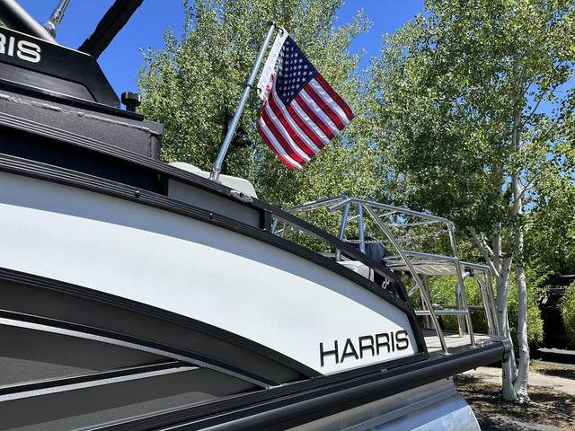 2025 Harris Solstice 230 SL - 11
