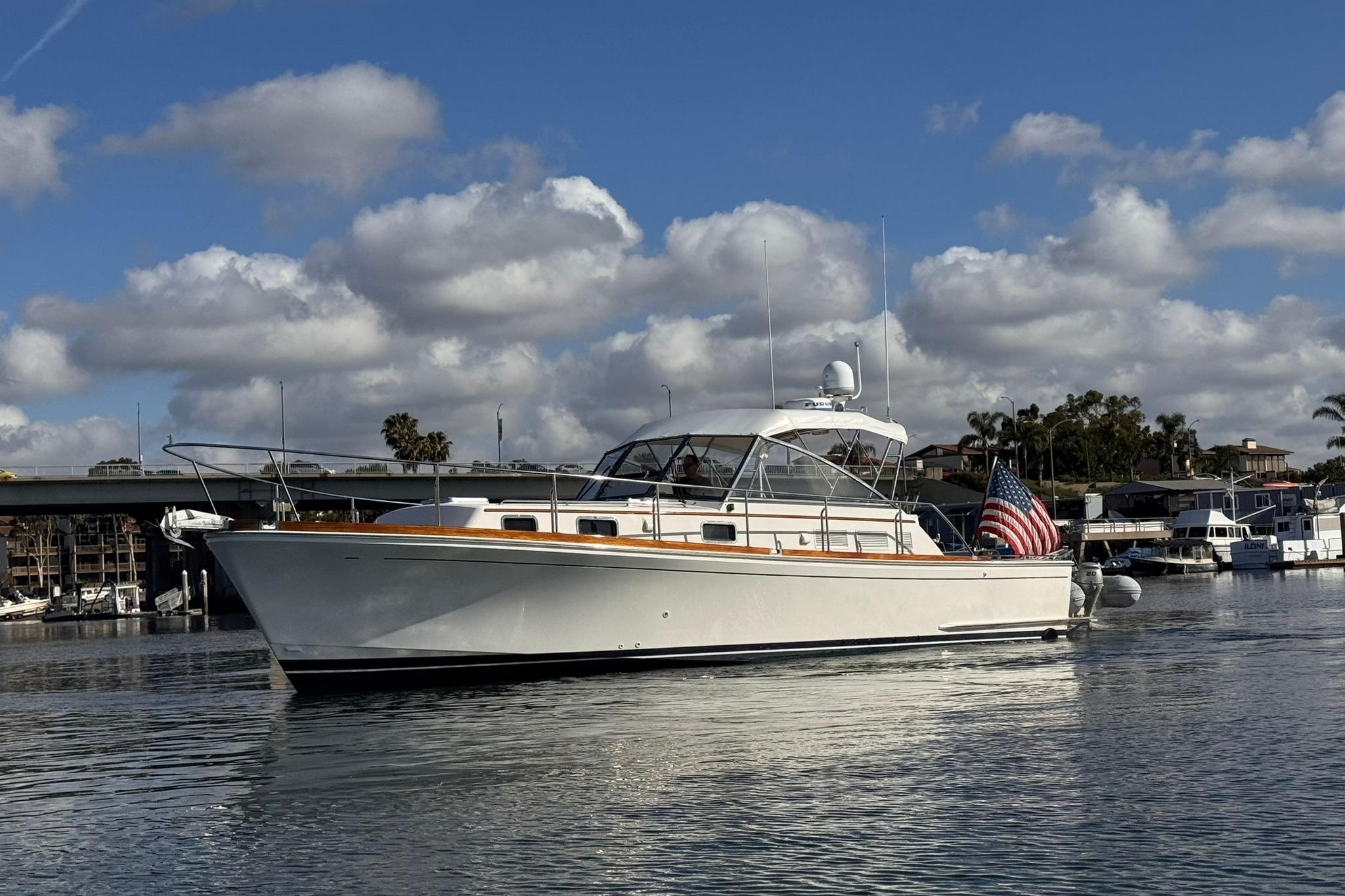 1999 Grand Banks 38 Eastbay EX