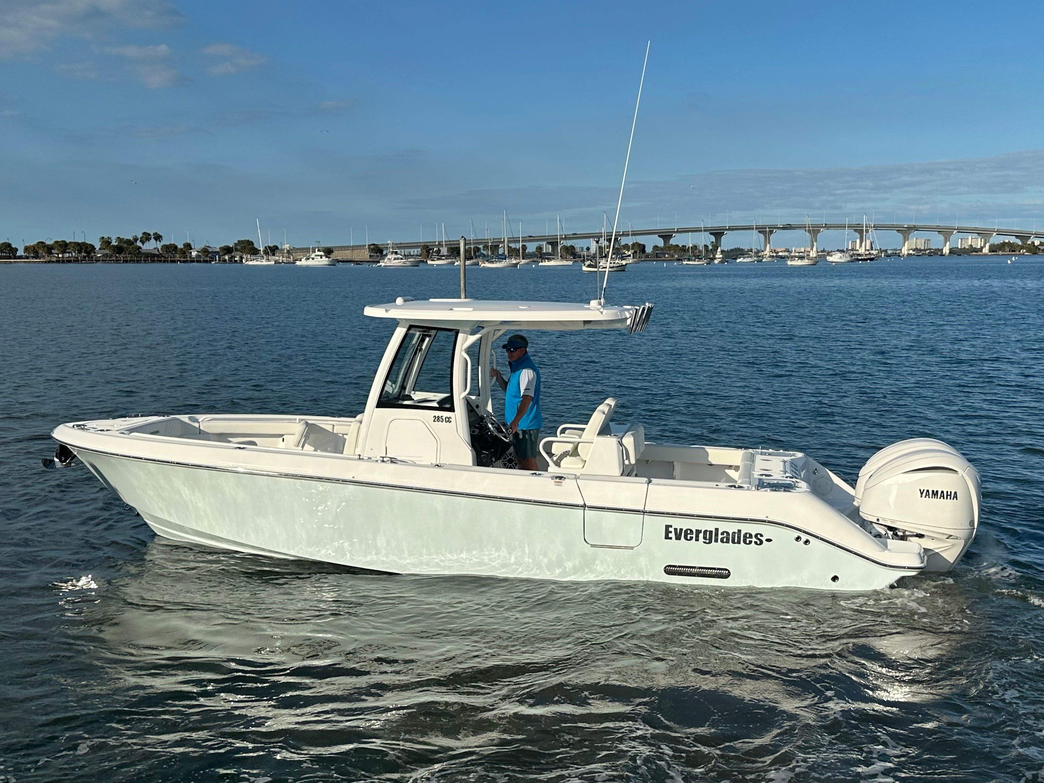 2026 Everglades 285 Center Console