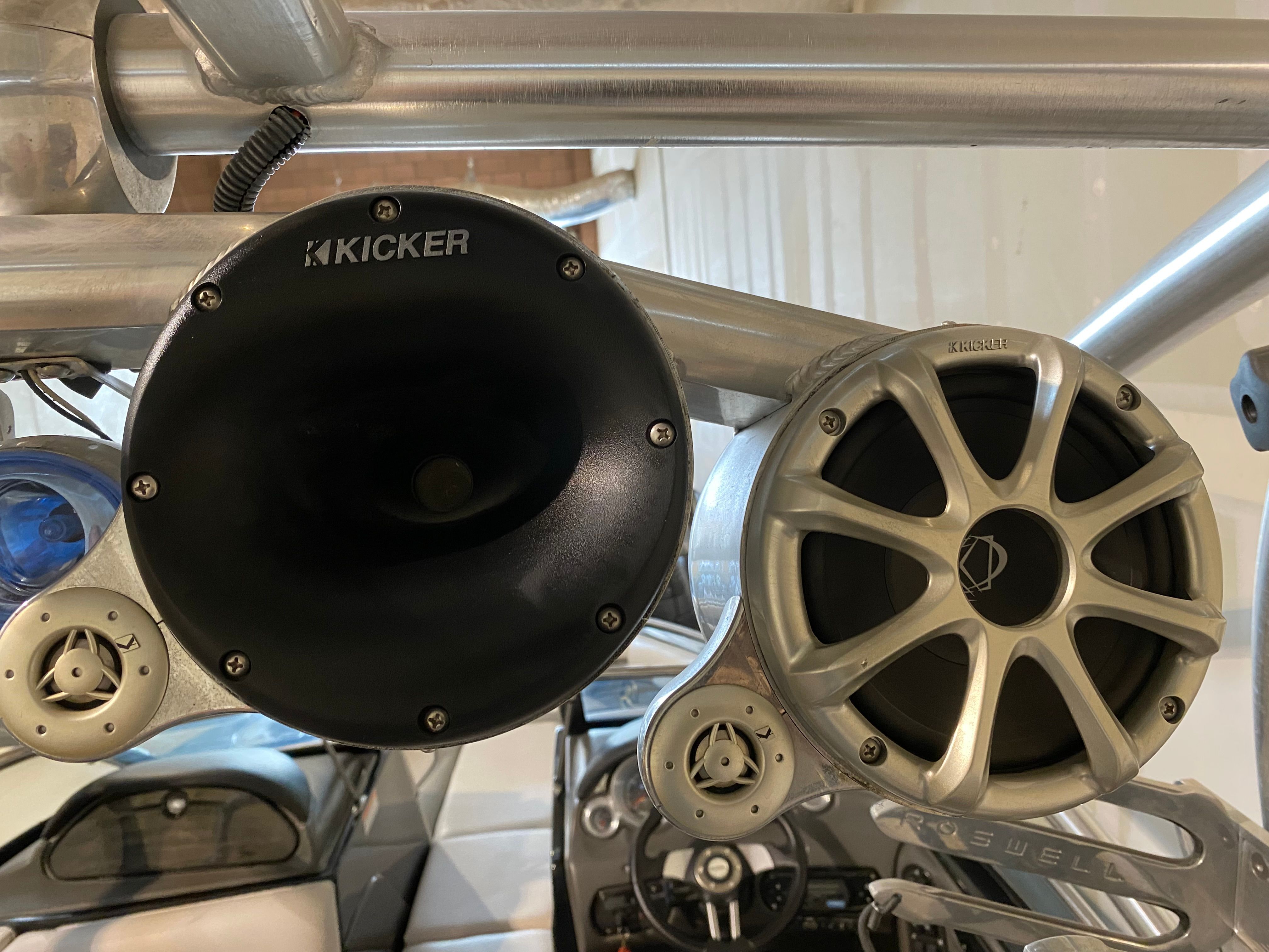 2008 Supra Launch 22 SSV - 61