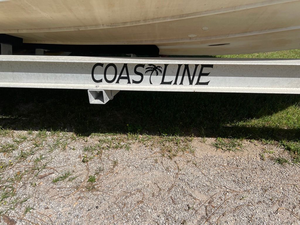 1996 Offshore Yachts Cuddy Cabin - 21
