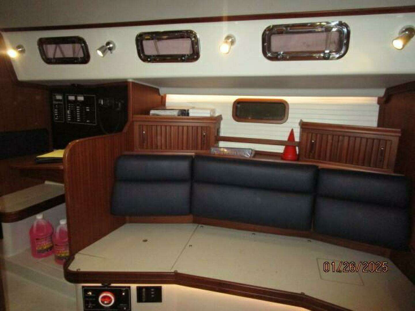 2014 Blue Jacket BJ40 - Image 25