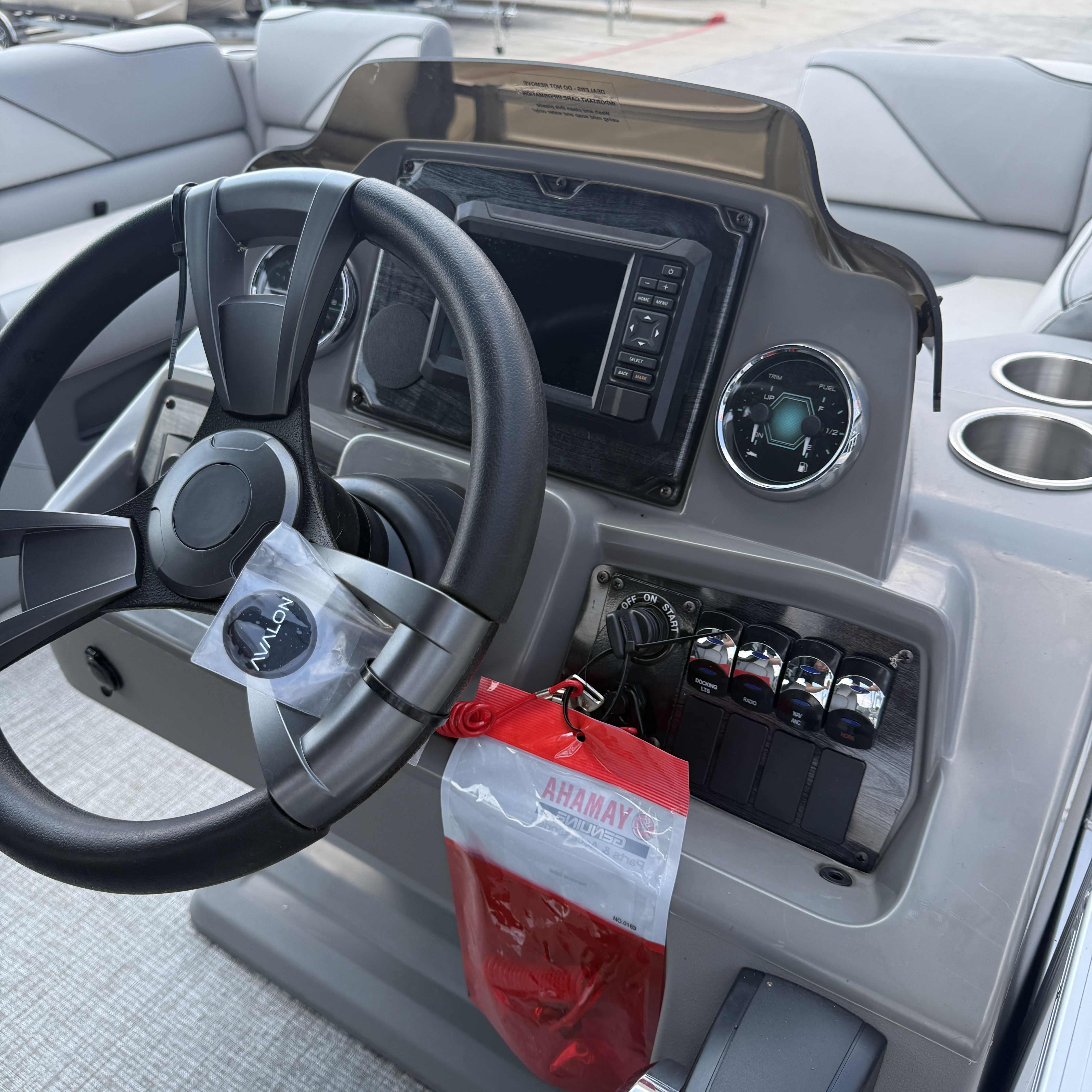 2026 Avalon Venture Quad Lounge - 19' - 13