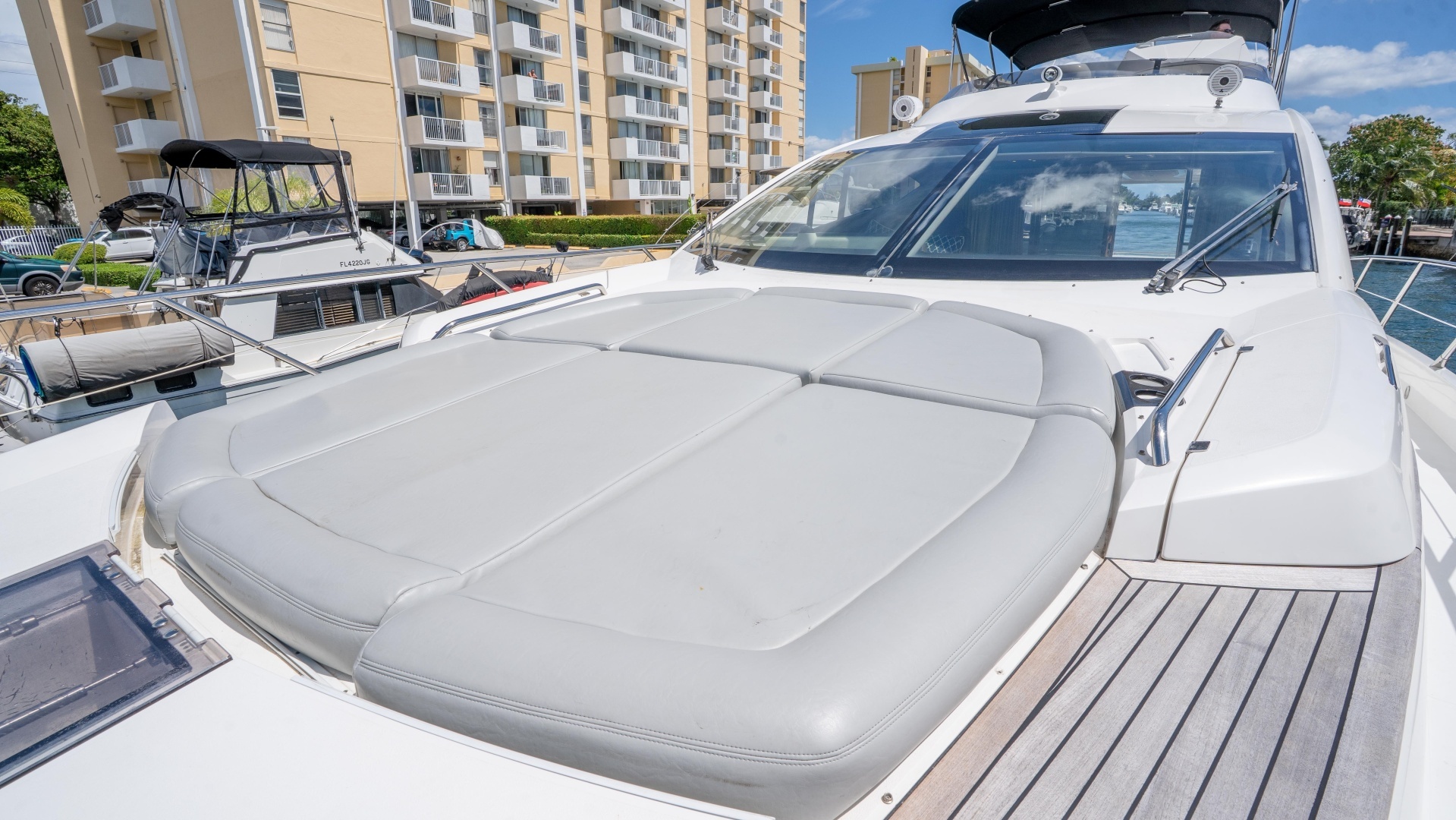2014 Sunseeker 68' Sport Yacht - Image 57