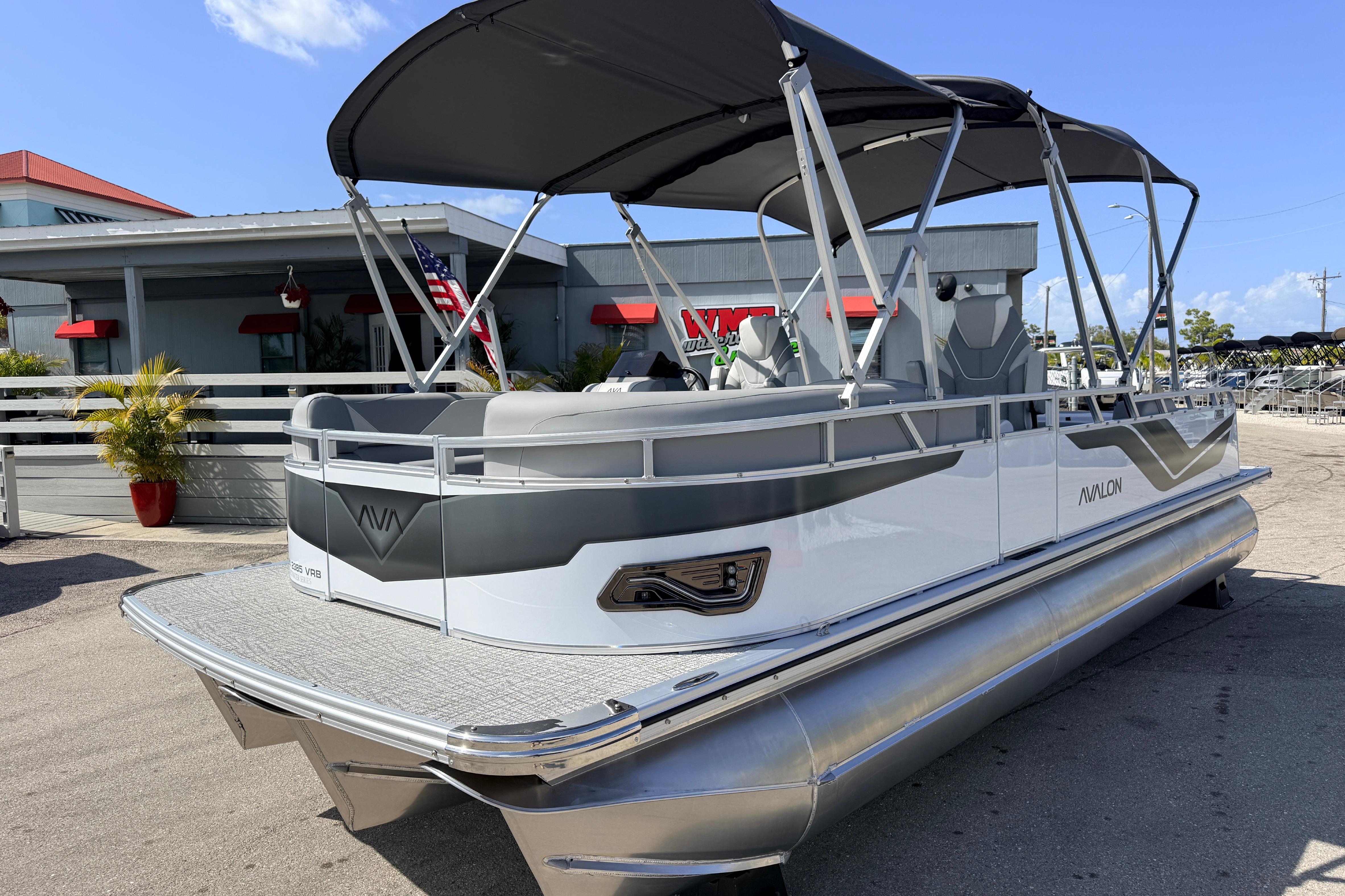 2026 Avalon 2385 Venture 85 VRB, Tri Toon, High Performance