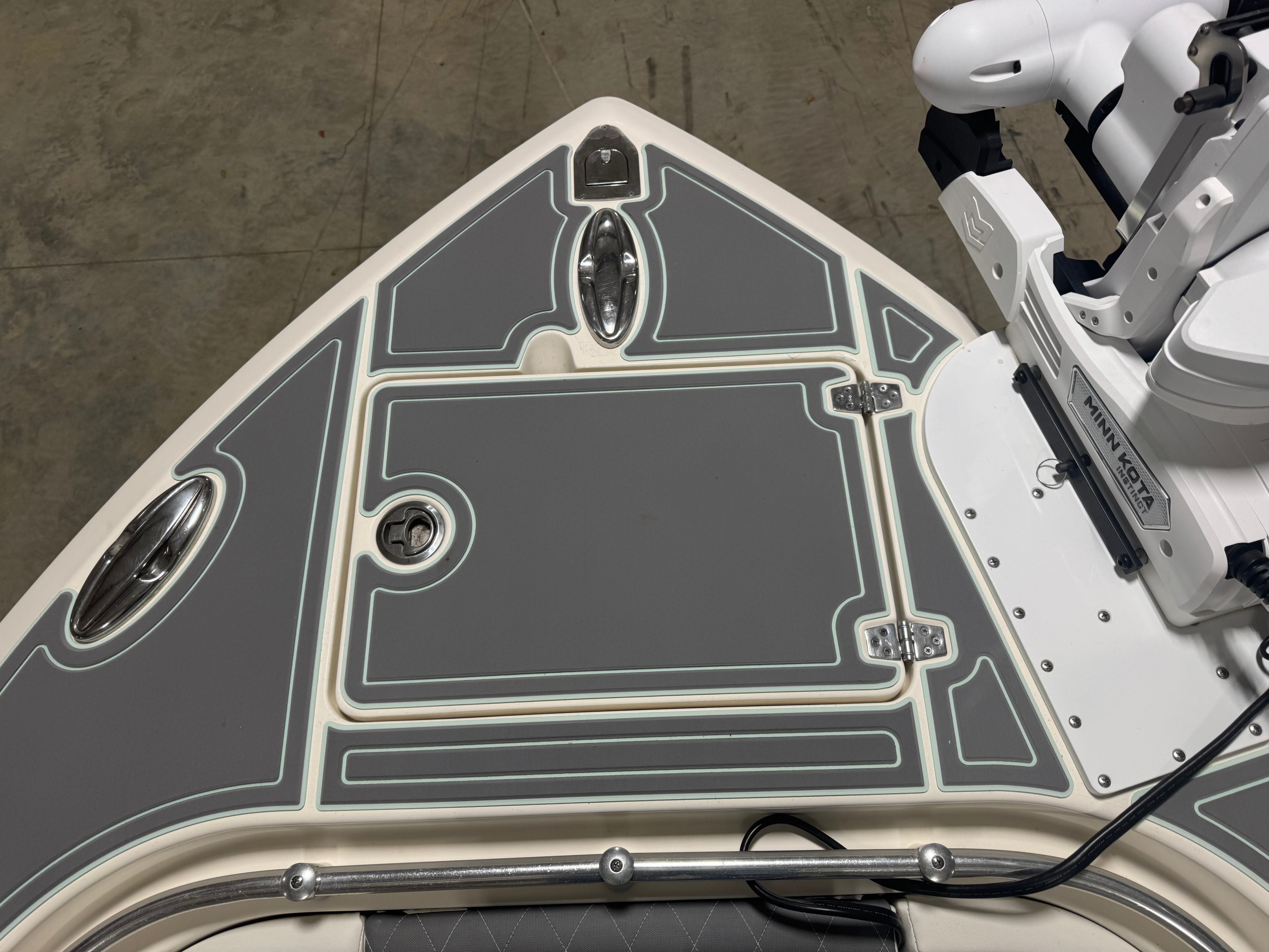 2021 Cobia 262 Center Console - 8