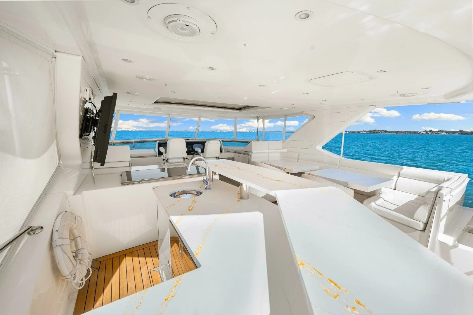 2010 Ocean Alexander 83 Motor Yacht - Image 49