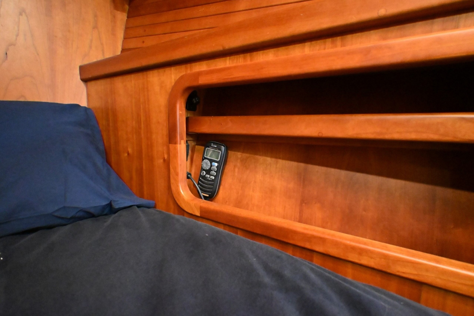 2006 Waterline 50 - Image 68