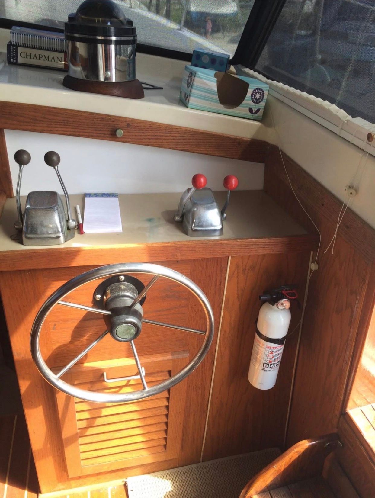 1985 Mainship DC 40 - 9