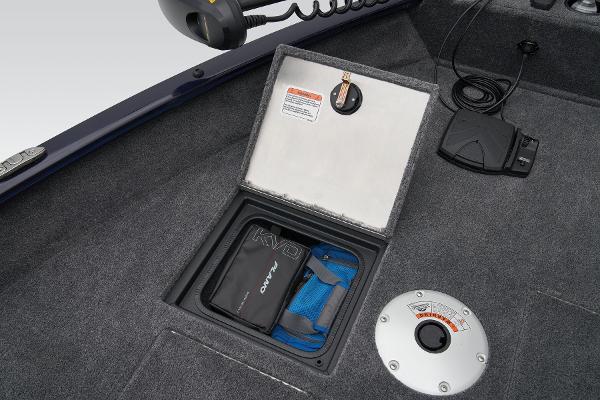 2026 Tracker Pro Guide V-16 SC - 17