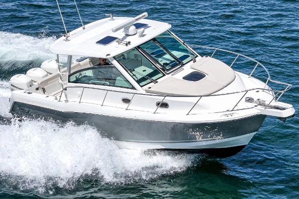 2020 Boston Whaler 345 Conquest - 68