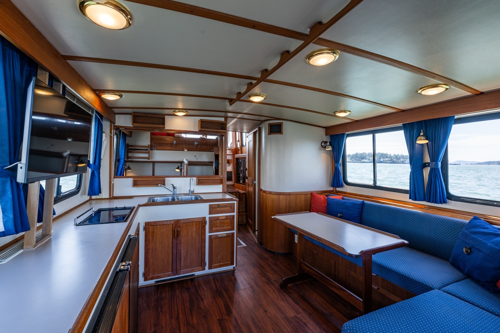 1999 Pacific Trawler 40 - Image 22