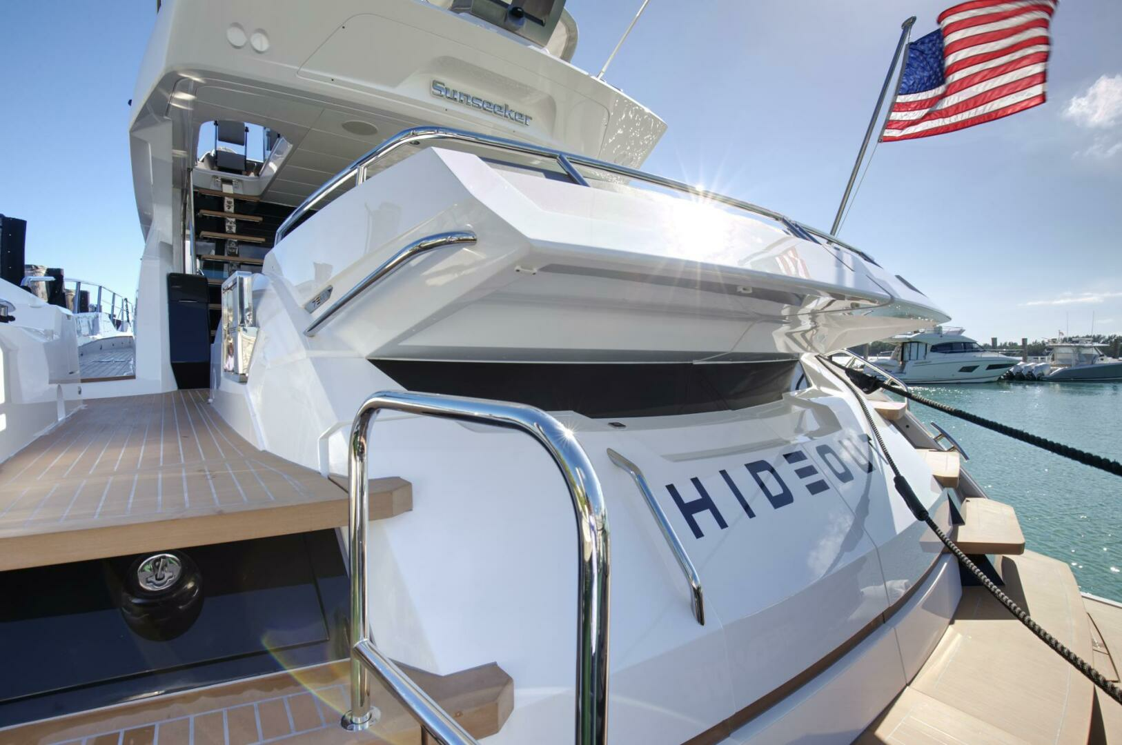 2023 Sunseeker Sport Yacht - Image 11