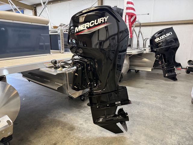 2026 Tahoe Sport - 23 FT Cruise - 5