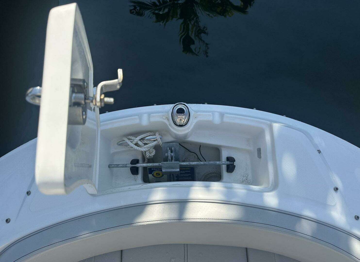 2023 Sea Ray 190 OB SPX - Image 14