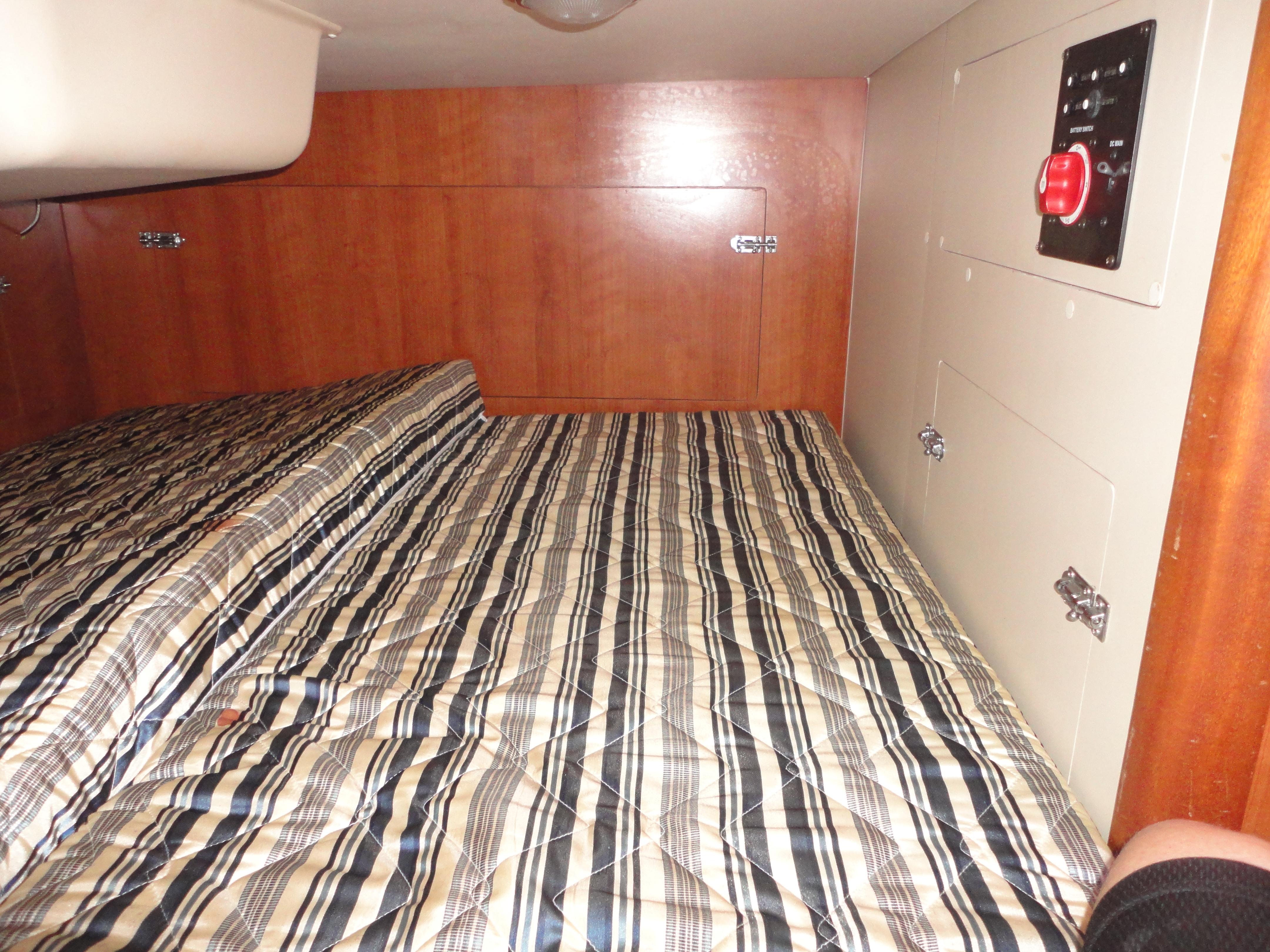 2013 Marlow-Hunter Hunter 27 - 71