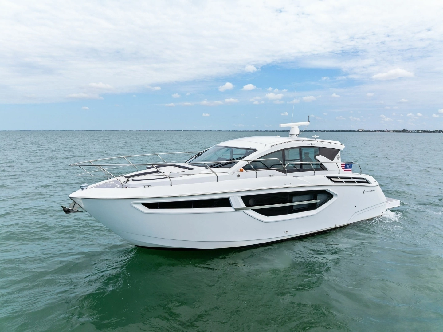 2019 Cruisers Yachts 42 Cantius - Image 66