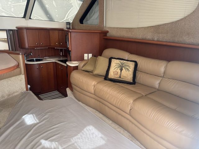 2005 Silverton 34 Convertible - 12